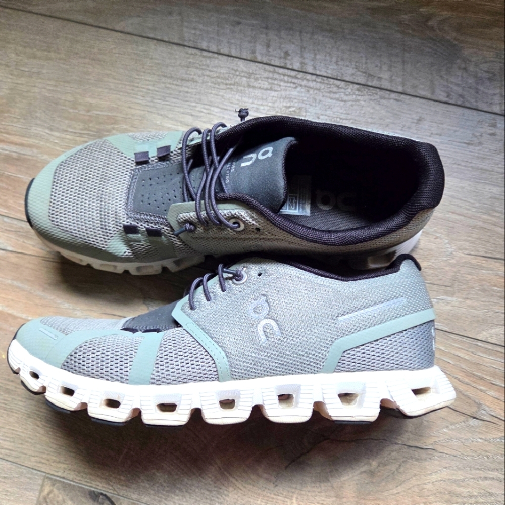 On Cloud 5 Womens Shoe Green